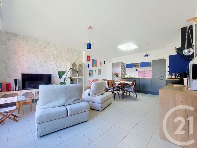 Appartement F4 à vendre - 4 pièces - 78.7 m2 - DRAGUIGNAN - 83 - PROVENCE-ALPES-COTE-D-AZUR - Century 21 Haussmann Immobilier