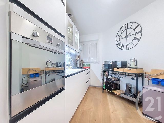 Appartement F4 à vendre - 4 pièces - 81.1 m2 - DRAGUIGNAN - 83 - PROVENCE-ALPES-COTE-D-AZUR - Century 21 Haussmann Immobilier