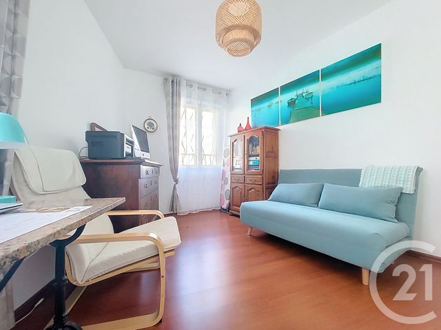 Appartement F4 à vendre - 4 pièces - 81.1 m2 - DRAGUIGNAN - 83 - PROVENCE-ALPES-COTE-D-AZUR - Century 21 Haussmann Immobilier