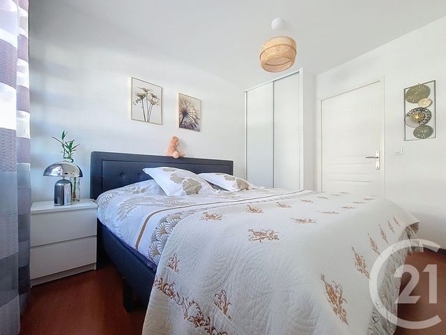 Appartement F4 à vendre - 4 pièces - 81.1 m2 - DRAGUIGNAN - 83 - PROVENCE-ALPES-COTE-D-AZUR - Century 21 Haussmann Immobilier