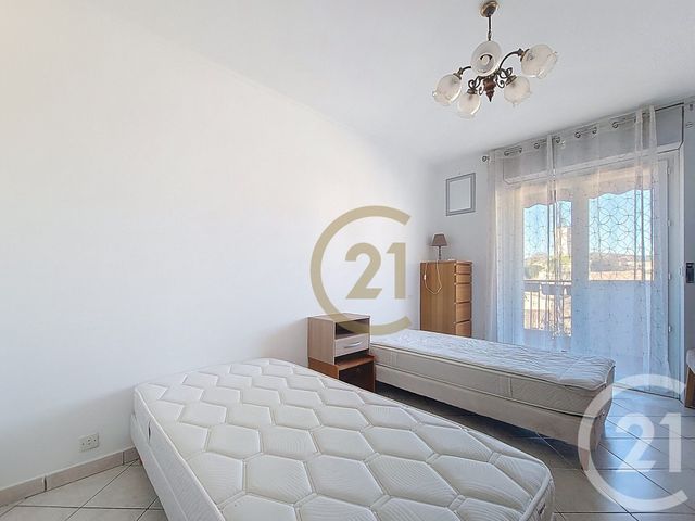 Appartement F3 à louer - 3 pièces - 78.65 m2 - DRAGUIGNAN - 83 - PROVENCE-ALPES-COTE-D-AZUR - Century 21 Haussmann Immobilier