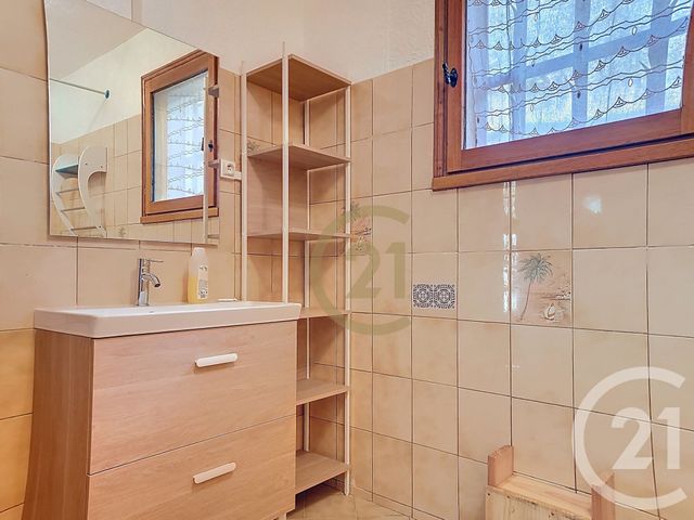 Appartement F4 à louer - 4 pièces - 101.03 m2 - CALLAS - 83 - PROVENCE-ALPES-COTE-D-AZUR - Century 21 Haussmann Immobilier