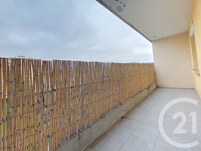 Appartement F4 à vendre - 4 pièces - 68.54 m2 - DRAGUIGNAN - 83 - PROVENCE-ALPES-COTE-D-AZUR - Century 21 Haussmann Immobilier
