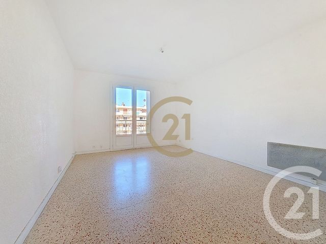 Appartement F3 à vendre - 3 pièces - 55.0 m2 - DRAGUIGNAN - 83 - PROVENCE-ALPES-COTE-D-AZUR - Century 21 Haussmann Immobilier