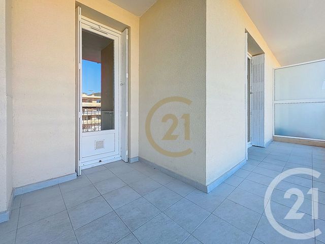 Appartement F3 à vendre - 3 pièces - 55.0 m2 - DRAGUIGNAN - 83 - PROVENCE-ALPES-COTE-D-AZUR - Century 21 Haussmann Immobilier