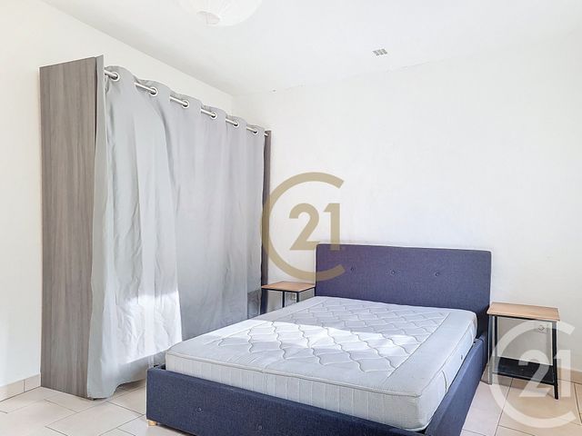 Appartement F2 à louer - 2 pièces - 45.0 m2 - DRAGUIGNAN - 83 - PROVENCE-ALPES-COTE-D-AZUR - Century 21 Haussmann Immobilier