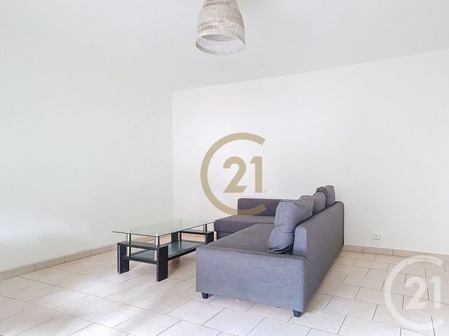 Appartement F2 à louer - 2 pièces - 45.0 m2 - DRAGUIGNAN - 83 - PROVENCE-ALPES-COTE-D-AZUR - Century 21 Haussmann Immobilier
