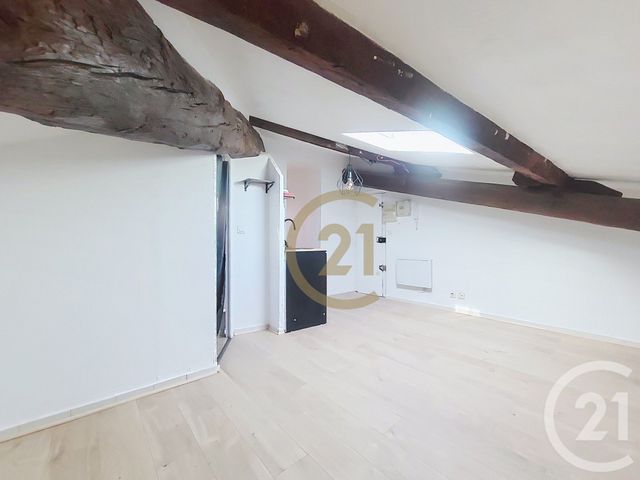 Appartement F2 à louer - 2 pièces - 41.98 m2 - DRAGUIGNAN - 83 - PROVENCE-ALPES-COTE-D-AZUR - Century 21 Haussmann Immobilier