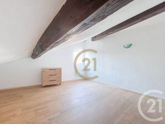 Appartement F2 à louer - 2 pièces - 41.98 m2 - DRAGUIGNAN - 83 - PROVENCE-ALPES-COTE-D-AZUR - Century 21 Haussmann Immobilier