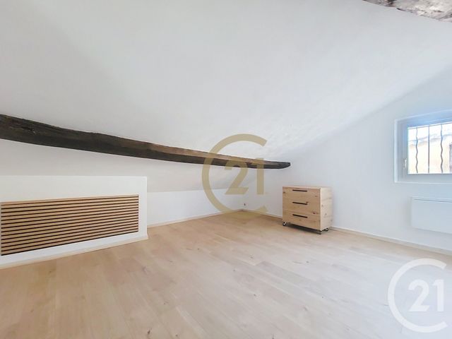 Appartement F2 à louer - 2 pièces - 41.98 m2 - DRAGUIGNAN - 83 - PROVENCE-ALPES-COTE-D-AZUR - Century 21 Haussmann Immobilier