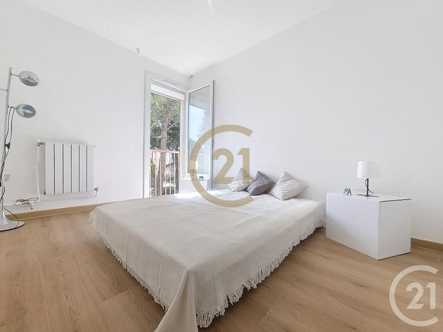 Appartement F3 bis à louer - 4 pièces - 65.71 m2 - DRAGUIGNAN - 83 - PROVENCE-ALPES-COTE-D-AZUR - Century 21 Haussmann Immobilier