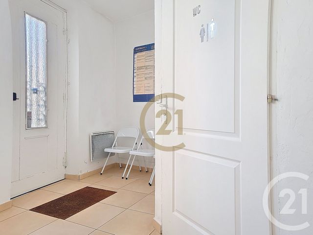 Appartement Local à vendre - 2 pièces - 46.25 m2 - DRAGUIGNAN - 83 - PROVENCE-ALPES-COTE-D-AZUR - Century 21 Haussmann Immobilier