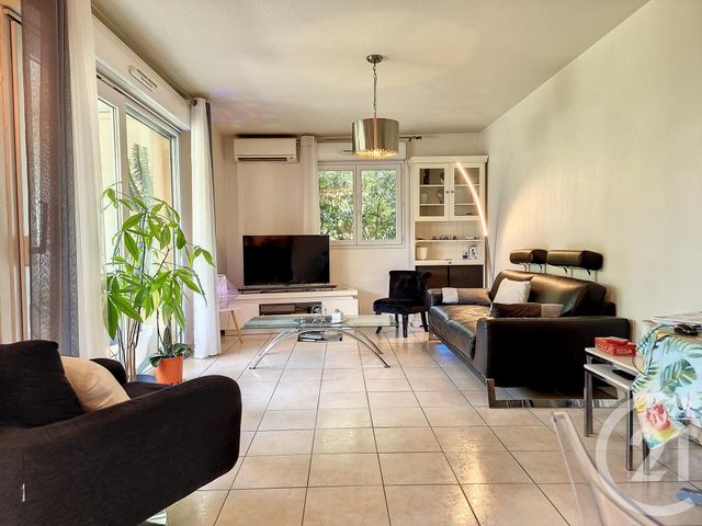 Appartement F2 à vendre - 2 pièces - 46.6 m2 - DRAGUIGNAN - 83 - PROVENCE-ALPES-COTE-D-AZUR - Century 21 Haussmann Immobilier