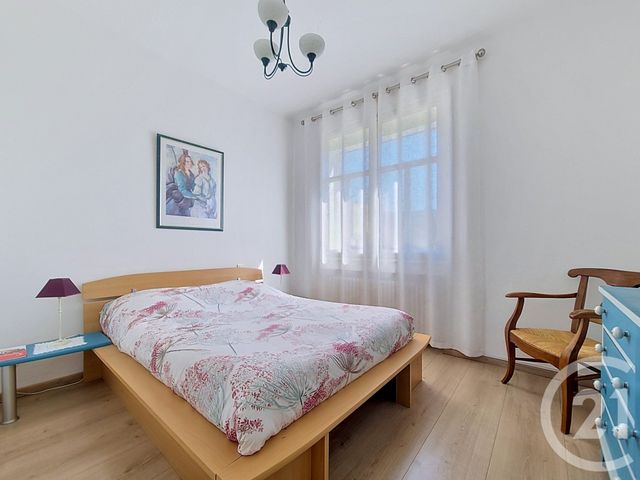 maison à vendre - 7 pièces - 202.77 m2 - DRAGUIGNAN - 83 - PROVENCE-ALPES-COTE-D-AZUR - Century 21 Haussmann Immobilier