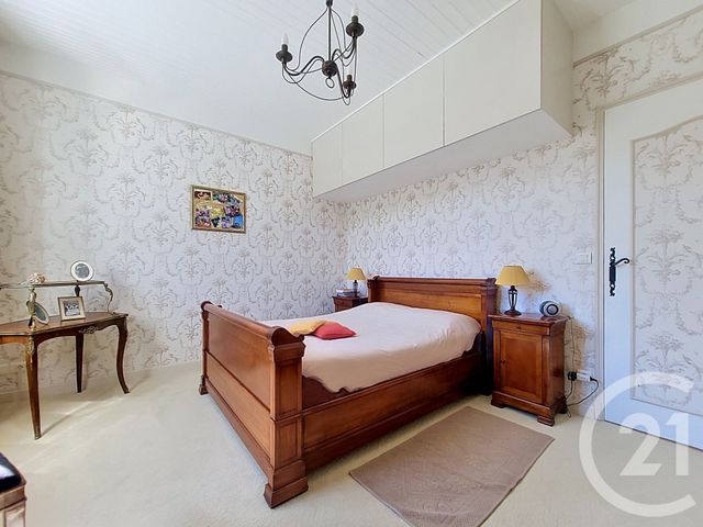 maison à vendre - 7 pièces - 202.77 m2 - DRAGUIGNAN - 83 - PROVENCE-ALPES-COTE-D-AZUR - Century 21 Haussmann Immobilier