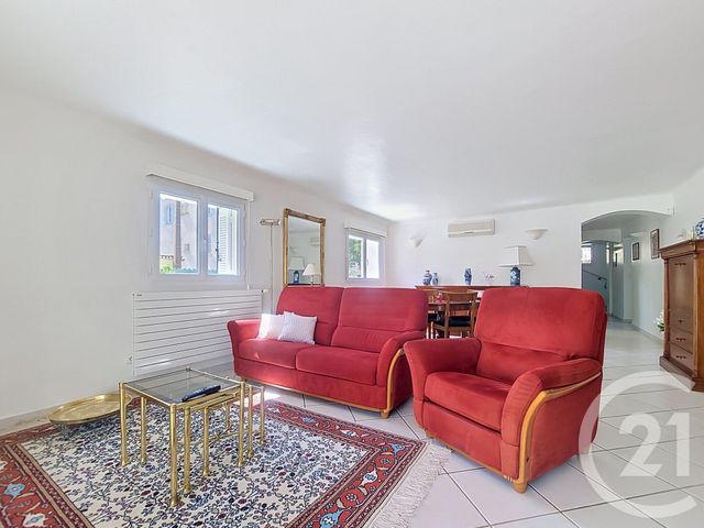 maison à vendre - 8 pièces - 211.53 m2 - DRAGUIGNAN - 83 - PROVENCE-ALPES-COTE-D-AZUR - Century 21 Haussmann Immobilier