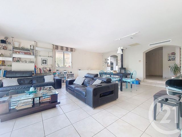 maison à vendre - 5 pièces - 161.24 m2 - DRAGUIGNAN - 83 - PROVENCE-ALPES-COTE-D-AZUR - Century 21 Haussmann Immobilier