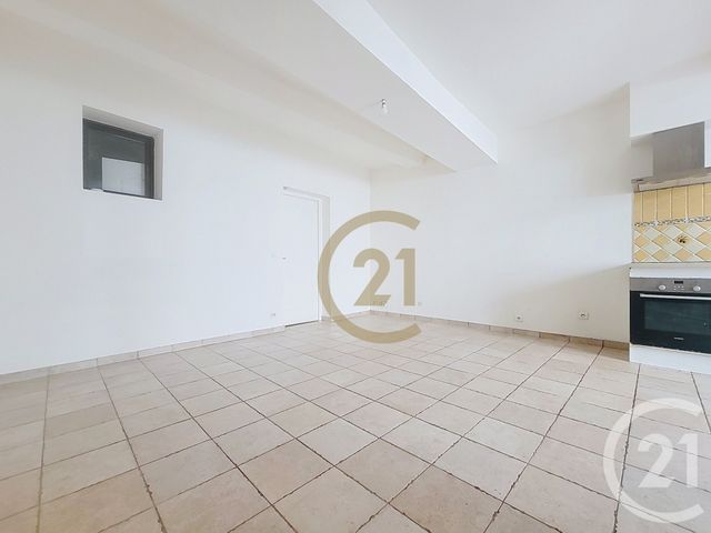 Appartement F2 à louer - 2 pièces - 37.15 m2 - DRAGUIGNAN - 83 - PROVENCE-ALPES-COTE-D-AZUR - Century 21 Haussmann Immobilier