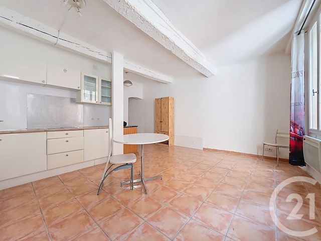 Appartement à vendre - 2 pièces - 43.8 m2 - DRAGUIGNAN - 83 - PROVENCE-ALPES-COTE-D-AZUR - Century 21 Haussmann Immobilier