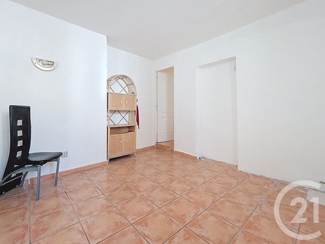 Appartement à vendre - 2 pièces - 43.8 m2 - DRAGUIGNAN - 83 - PROVENCE-ALPES-COTE-D-AZUR - Century 21 Haussmann Immobilier