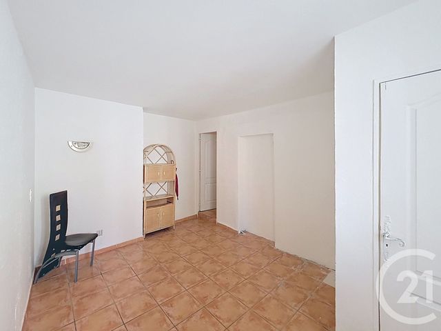 Appartement à vendre - 2 pièces - 43.8 m2 - DRAGUIGNAN - 83 - PROVENCE-ALPES-COTE-D-AZUR - Century 21 Haussmann Immobilier