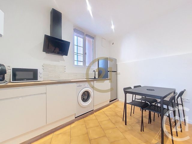 Appartement F1 à louer - 1 pièce - 28.5 m2 - TRANS EN PROVENCE - 83 - PROVENCE-ALPES-COTE-D-AZUR - Century 21 Haussmann Immobilier