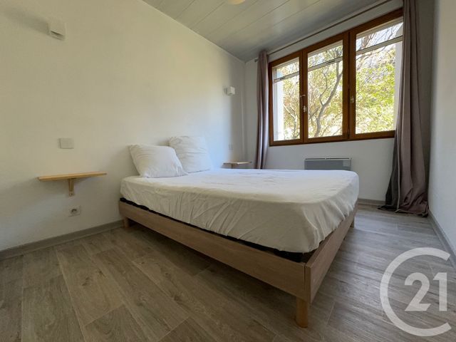 Appartement F3 à louer - 3 pièces - 54.9 m2 - DRAGUIGNAN - 83 - PROVENCE-ALPES-COTE-D-AZUR - Century 21 Haussmann Immobilier