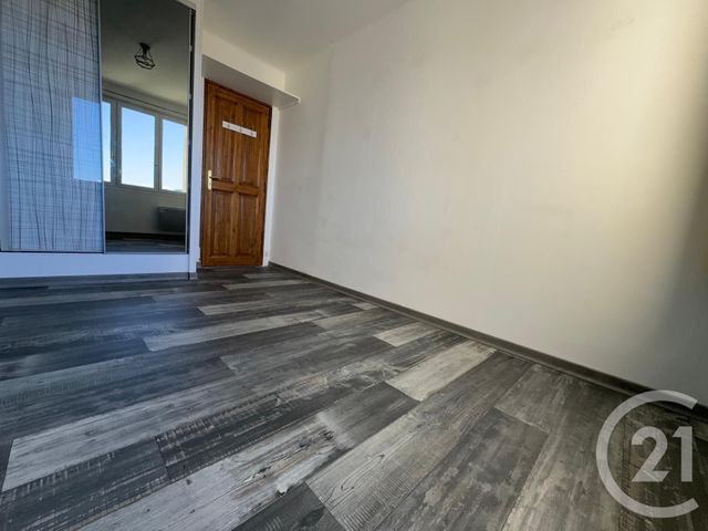 Appartement F3 à louer - 3 pièces - 54.9 m2 - DRAGUIGNAN - 83 - PROVENCE-ALPES-COTE-D-AZUR - Century 21 Haussmann Immobilier