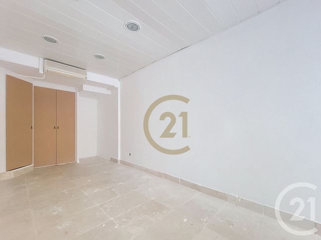 Appartement Local à louer - 1 pièce - 17.86 m2 - DRAGUIGNAN - 83 - PROVENCE-ALPES-COTE-D-AZUR - Century 21 Haussmann Immobilier