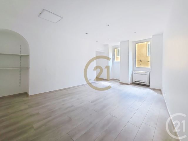 Appartement F3 à vendre - 3 pièces - 68.6 m2 - FLAYOSC - 83 - PROVENCE-ALPES-COTE-D-AZUR - Century 21 Haussmann Immobilier