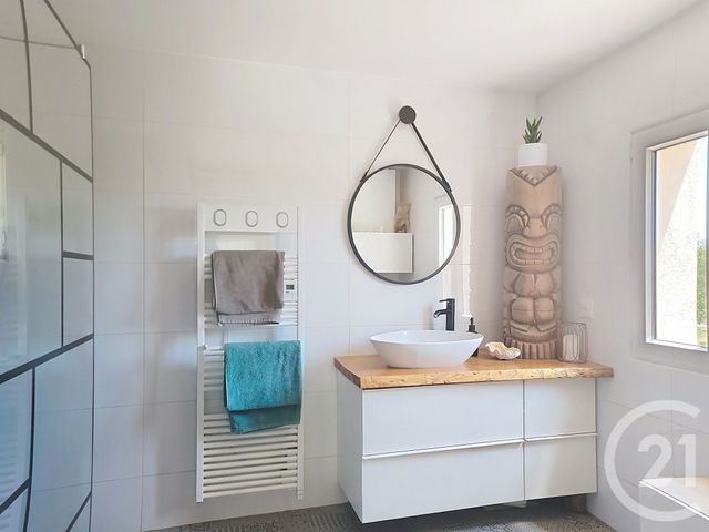 maison à louer - 4 pièces - 96.0 m2 - AMPUS - 83 - PROVENCE-ALPES-COTE-D-AZUR - Century 21 Haussmann Immobilier
