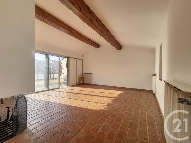 Appartement F3 à louer - 3 pièces - 77.0 m2 - DRAGUIGNAN - 83 - PROVENCE-ALPES-COTE-D-AZUR - Century 21 Haussmann Immobilier