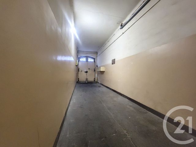 Appartement F3 à louer - 3 pièces - 76.0 m2 - DRAGUIGNAN - 83 - PROVENCE-ALPES-COTE-D-AZUR - Century 21 Haussmann Immobilier