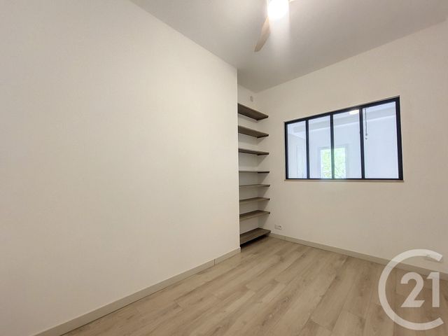 Appartement F3 à louer - 3 pièces - 76.0 m2 - DRAGUIGNAN - 83 - PROVENCE-ALPES-COTE-D-AZUR - Century 21 Haussmann Immobilier
