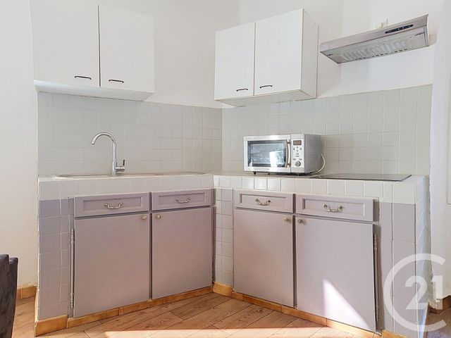 Appartement F1 à louer - 2 pièces - 28.5 m2 - TRANS EN PROVENCE - 83 - PROVENCE-ALPES-COTE-D-AZUR - Century 21 Haussmann Immobilier