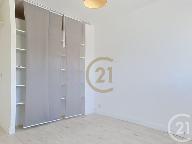 Appartement F3 à louer - 3 pièces - 58.38 m2 - DRAGUIGNAN - 83 - PROVENCE-ALPES-COTE-D-AZUR - Century 21 Haussmann Immobilier