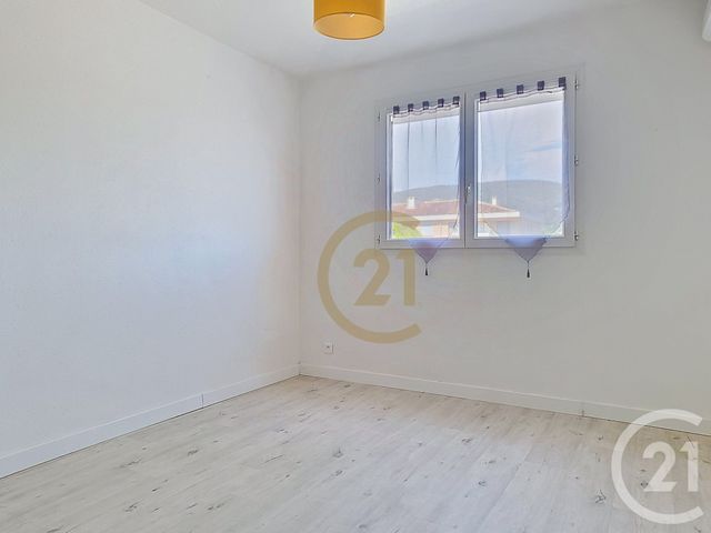 Appartement F3 à louer - 3 pièces - 58.38 m2 - DRAGUIGNAN - 83 - PROVENCE-ALPES-COTE-D-AZUR - Century 21 Haussmann Immobilier