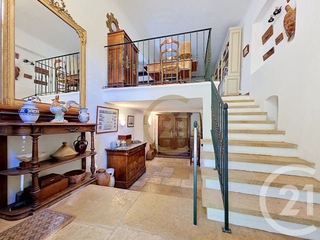 maison à vendre - 9 pièces - 315.54 m2 - DRAGUIGNAN - 83 - PROVENCE-ALPES-COTE-D-AZUR - Century 21 Haussmann Immobilier