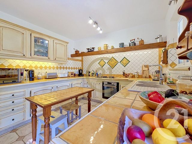 maison à vendre - 9 pièces - 315.54 m2 - DRAGUIGNAN - 83 - PROVENCE-ALPES-COTE-D-AZUR - Century 21 Haussmann Immobilier