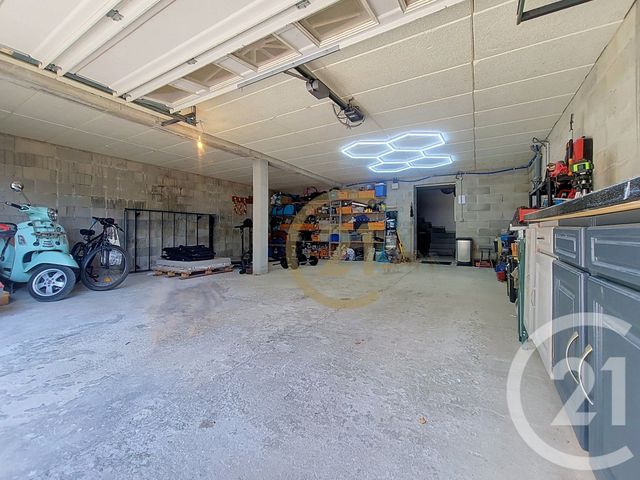 maison à vendre - 8 pièces - 174.0 m2 - DRAGUIGNAN - 83 - PROVENCE-ALPES-COTE-D-AZUR - Century 21 Haussmann Immobilier
