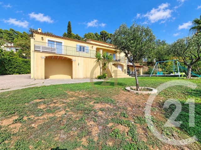 maison à vendre - 8 pièces - 174.0 m2 - DRAGUIGNAN - 83 - PROVENCE-ALPES-COTE-D-AZUR - Century 21 Haussmann Immobilier