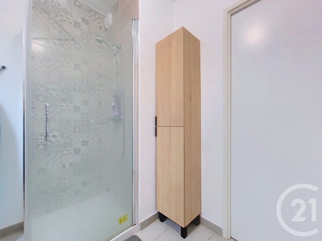Appartement F3 à louer - 3 pièces - 55.45 m2 - LE MUY - 83 - PROVENCE-ALPES-COTE-D-AZUR - Century 21 Haussmann Immobilier