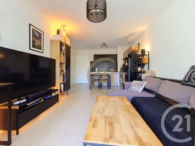Appartement F2 à vendre - 2 pièces - 40.01 m2 - DRAGUIGNAN - 83 - PROVENCE-ALPES-COTE-D-AZUR - Century 21 Haussmann Immobilier