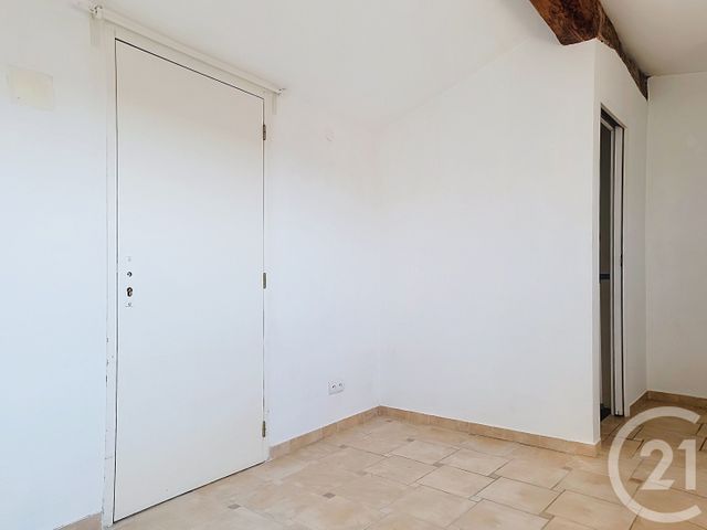 Appartement F4 à louer - 4 pièces - 100.0 m2 - DRAGUIGNAN - 83 - PROVENCE-ALPES-COTE-D-AZUR - Century 21 Haussmann Immobilier