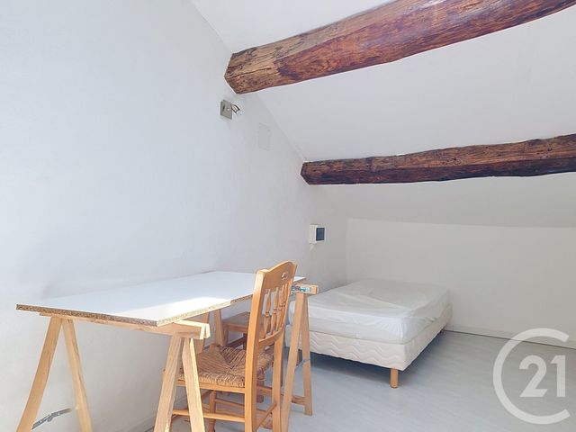 Appartement F4 à louer - 4 pièces - 100.0 m2 - DRAGUIGNAN - 83 - PROVENCE-ALPES-COTE-D-AZUR - Century 21 Haussmann Immobilier