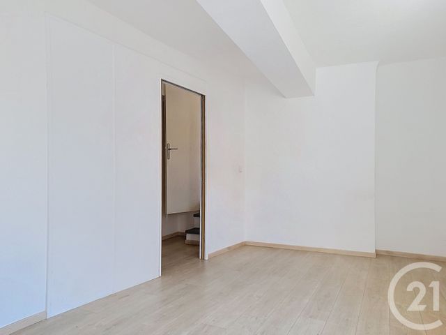 Appartement F4 à louer - 4 pièces - 100.0 m2 - DRAGUIGNAN - 83 - PROVENCE-ALPES-COTE-D-AZUR - Century 21 Haussmann Immobilier