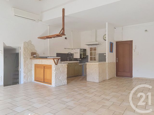 Appartement F4 à louer - 4 pièces - 100.0 m2 - DRAGUIGNAN - 83 - PROVENCE-ALPES-COTE-D-AZUR - Century 21 Haussmann Immobilier