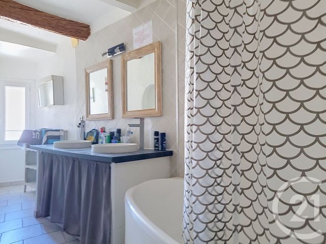 Appartement F4 à louer - 4 pièces - 100.0 m2 - DRAGUIGNAN - 83 - PROVENCE-ALPES-COTE-D-AZUR - Century 21 Haussmann Immobilier