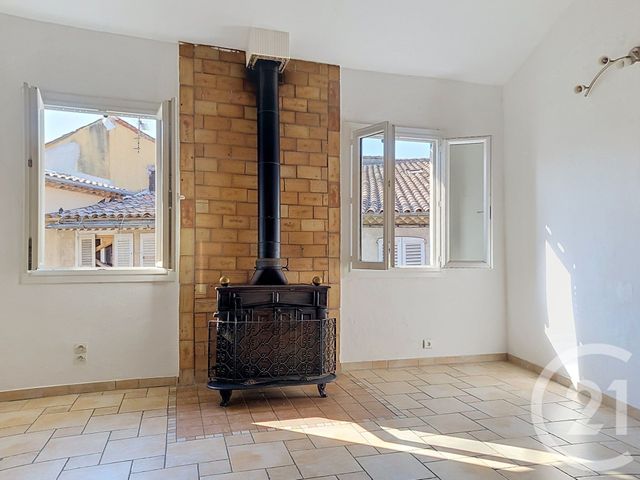 Appartement F4 à louer - 4 pièces - 100.0 m2 - DRAGUIGNAN - 83 - PROVENCE-ALPES-COTE-D-AZUR - Century 21 Haussmann Immobilier