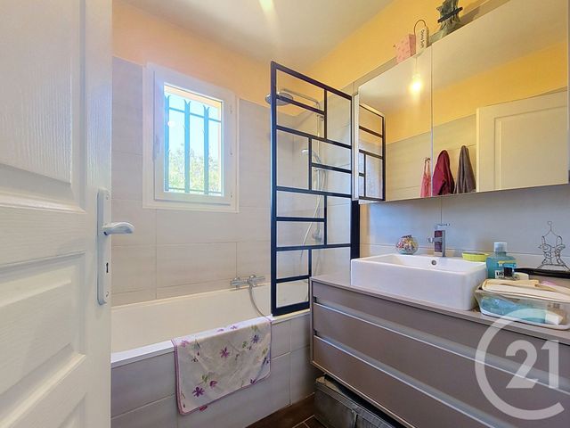 maison à vendre - 4 pièces - 83.0 m2 - DRAGUIGNAN - 83 - PROVENCE-ALPES-COTE-D-AZUR - Century 21 Haussmann Immobilier